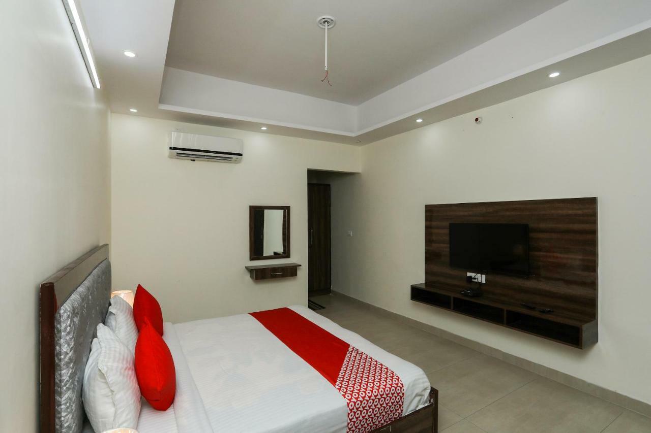 Oyo 35511 Hotel Park View Rohtak Exterior foto